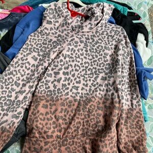 Lulu's Blush and Charcoal Leopard Print Top